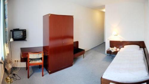 Wehrmann-Blume Hotel Wunstorf Bagian luar foto